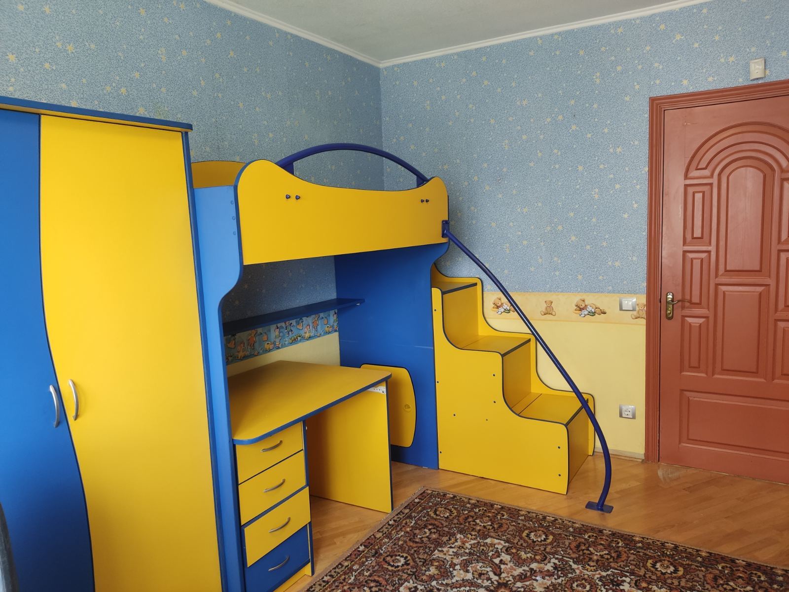 Аренда 3-комнатной квартиры 80 м², Николая Закревского ул.