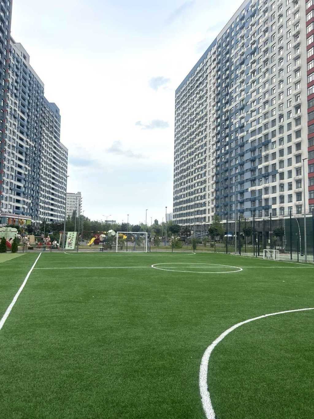 Продажа 3-комнатной квартиры 92.1 м², Евгения Сверстюка ул., 6Д