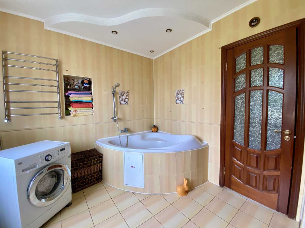 Продажа дома 322 м², Братуся ул.