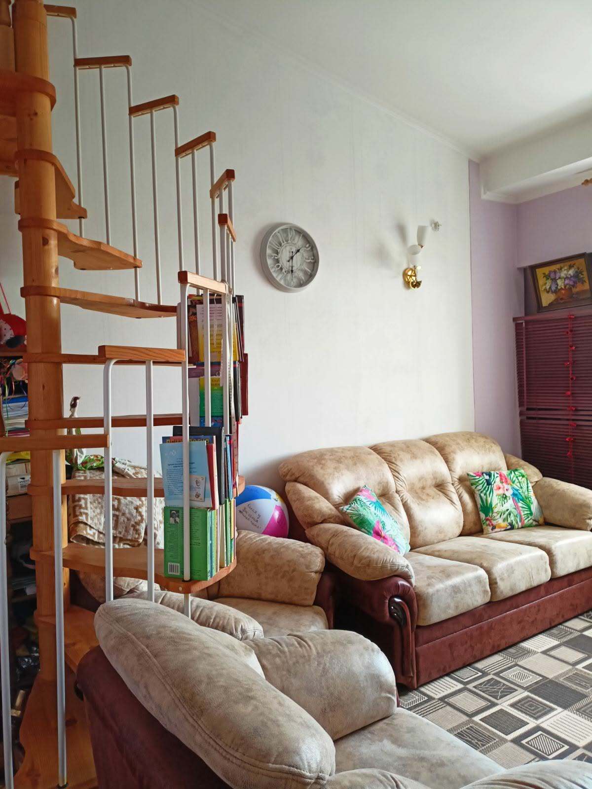 Продаж 2-кімнатної квартири 65.5 м², Лесі Українки вул.