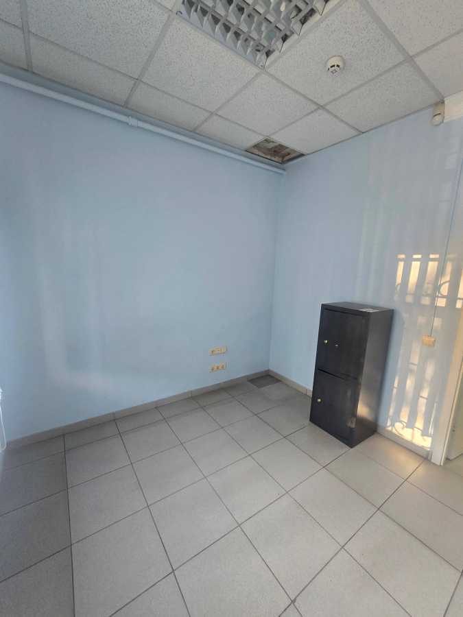 Аренда офиса 36 м², Саксаганского ул., 60А