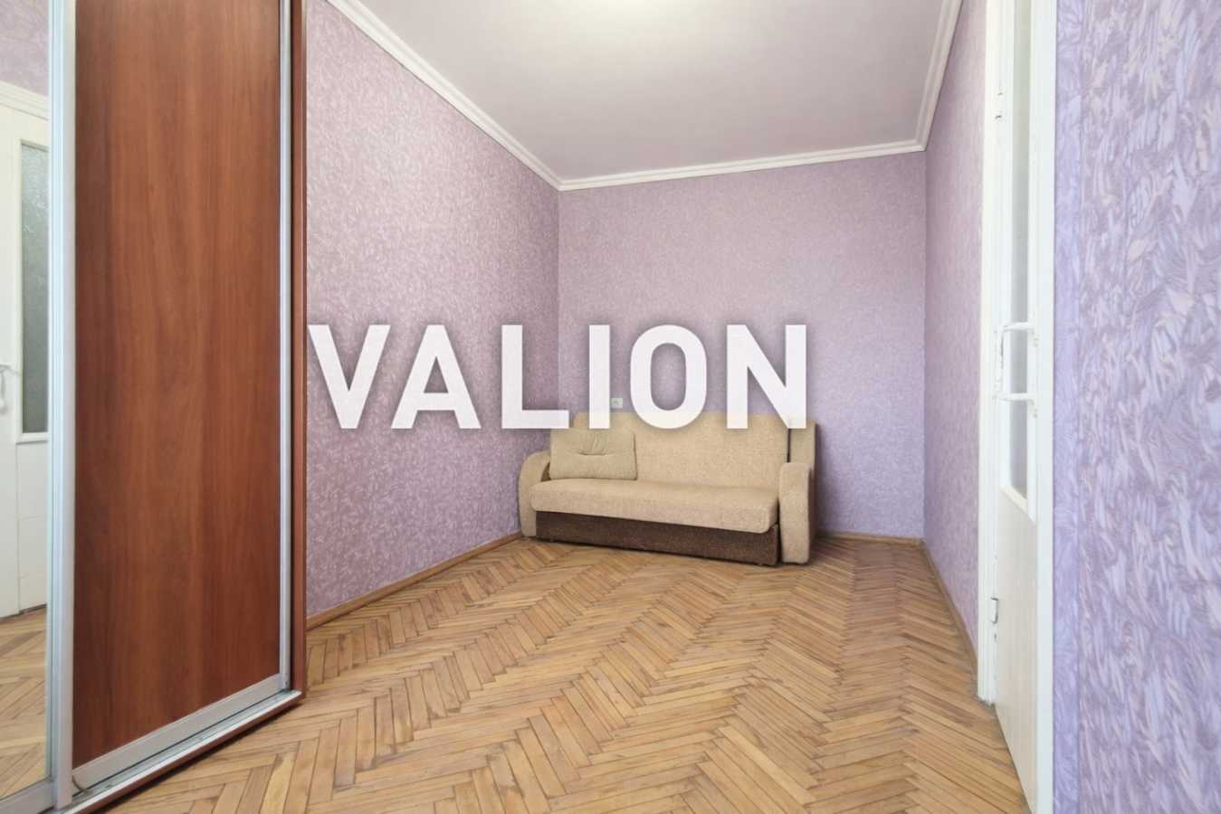 Продаж 3-кімнатної квартири 55.6 м², Новодарницька вул., 23/7