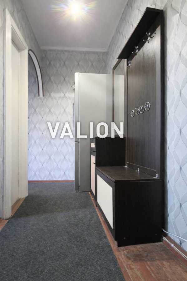 Продаж 3-кімнатної квартири 55.6 м², Новодарницька вул., 23/7