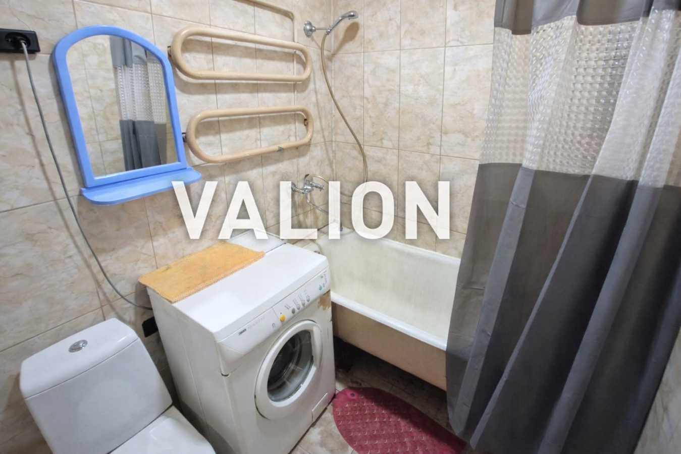 Продаж 3-кімнатної квартири 55.6 м², Новодарницька вул., 23/7