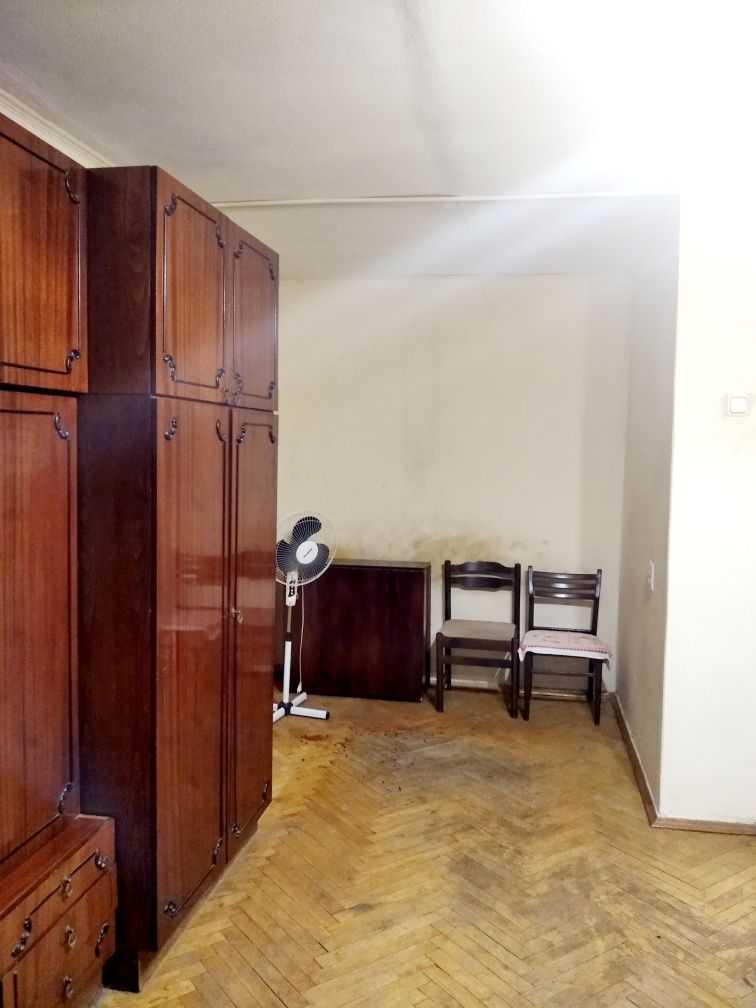 Продаж 1-кімнатної квартири 39 м², Юрія Литвинського вул., 84