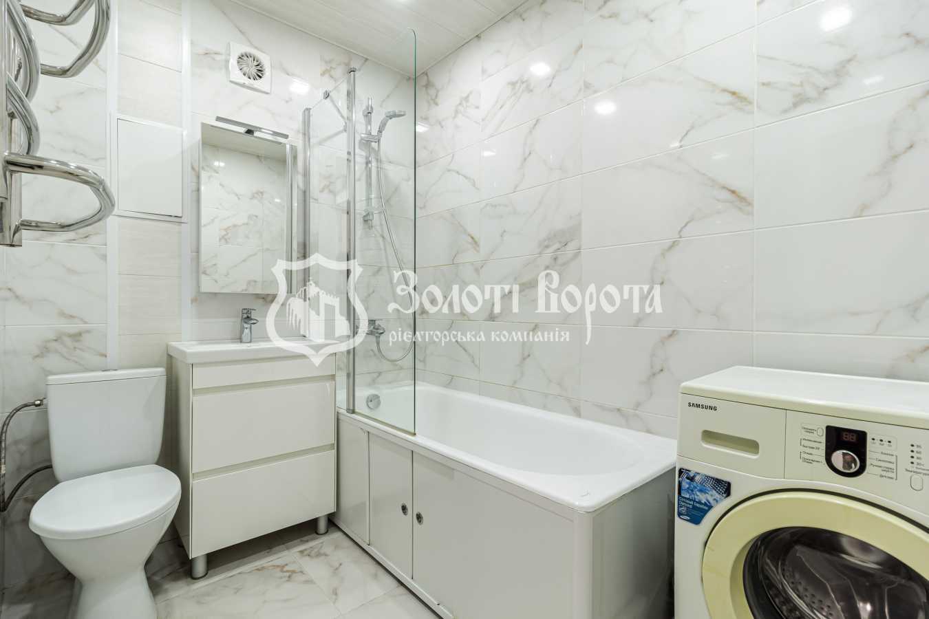 Продаж 1-кімнатної квартири 32.9 м², Кирилівська вул., 115/1