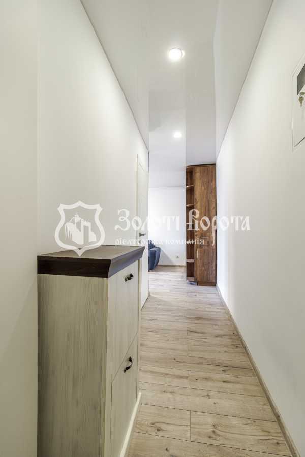 Продаж 1-кімнатної квартири 32.9 м², Кирилівська вул., 115/1