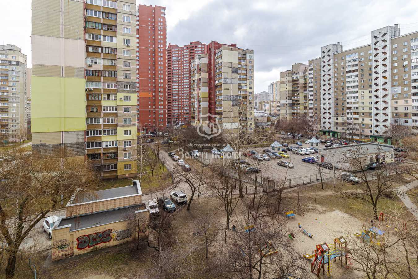 Продаж 3-кімнатної квартири 86.4 м², Анни Ахматової вул., 15