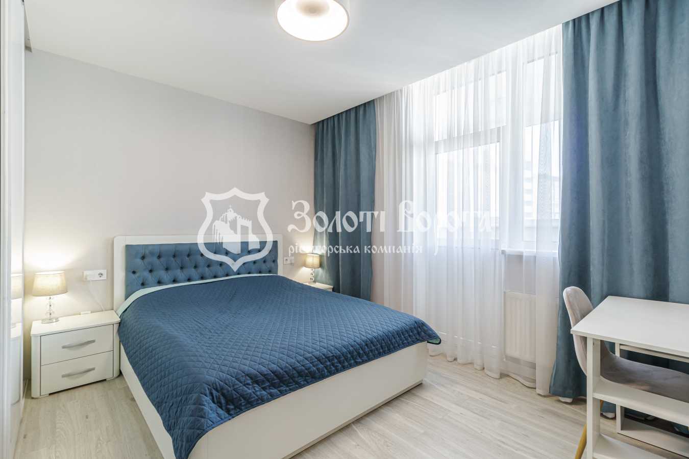 Продаж 3-кімнатної квартири 99.9 м², Олени Пчілки вул., 8