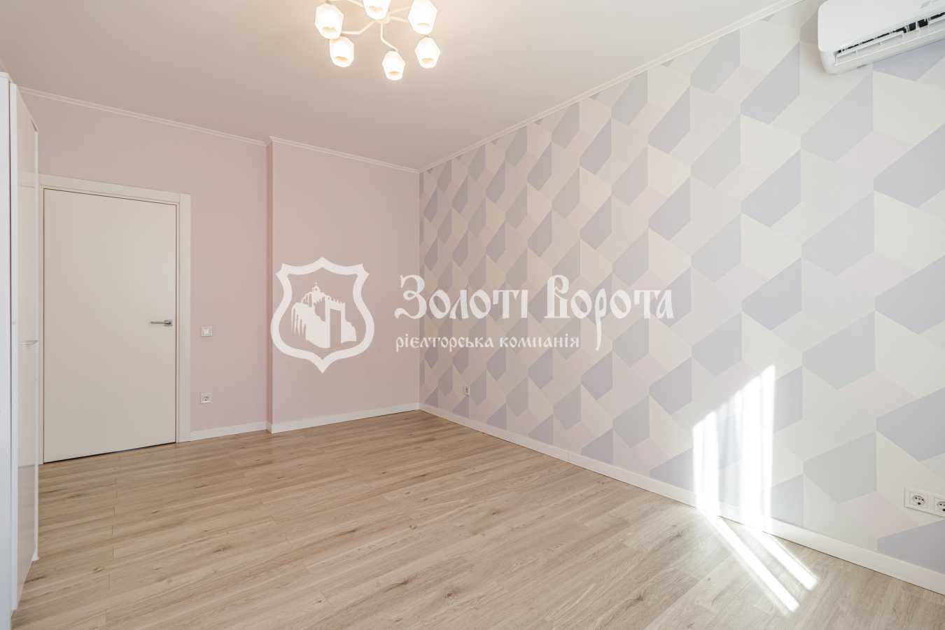 Продаж 3-кімнатної квартири 99.9 м², Олени Пчілки вул., 8