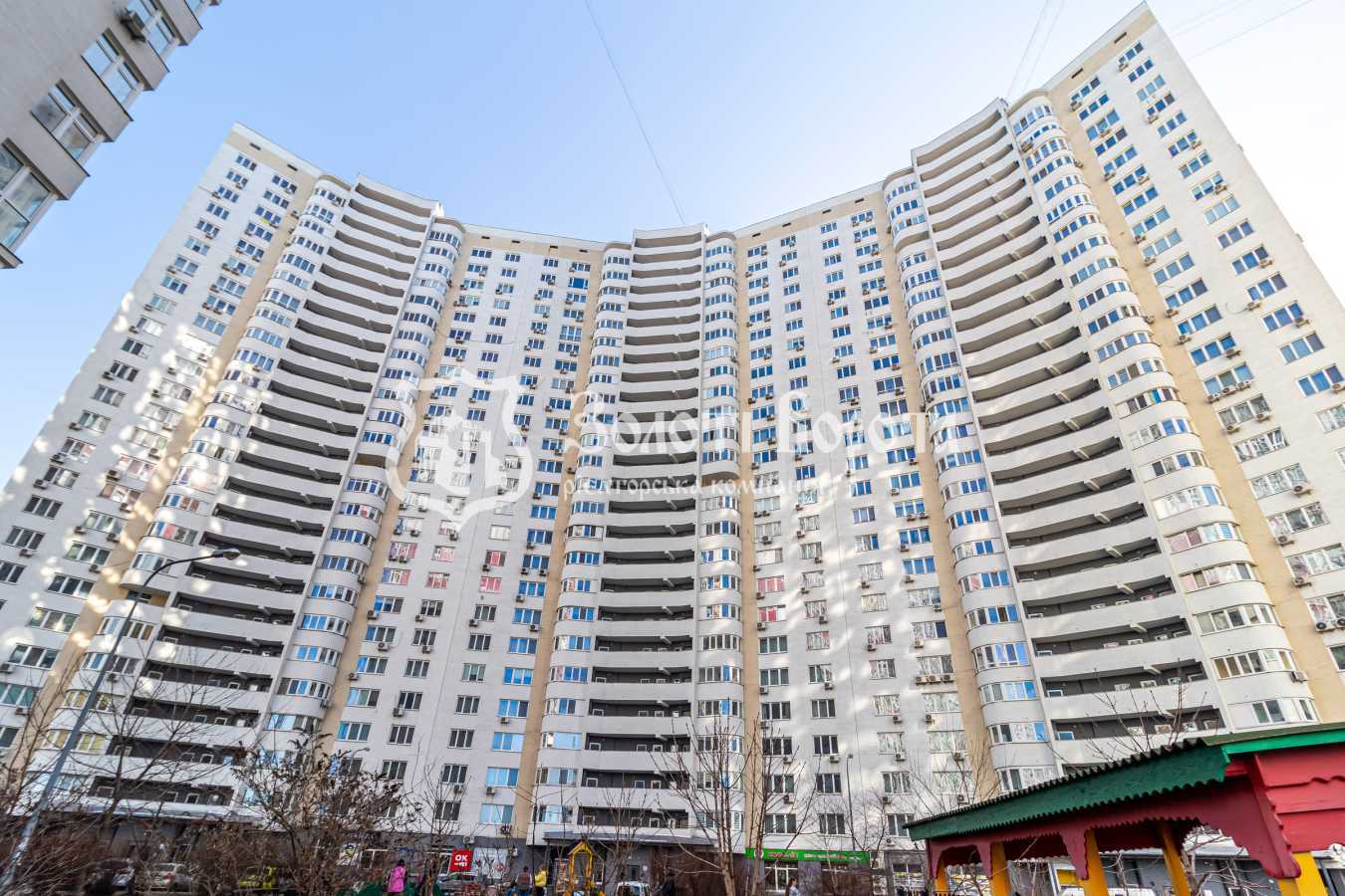 Продаж 3-кімнатної квартири 99.9 м², Олени Пчілки вул., 8