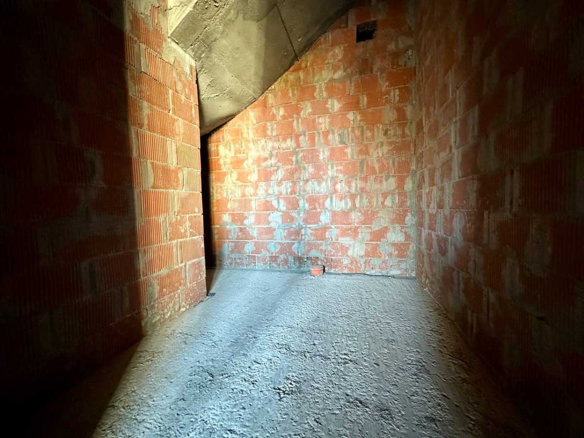 Продаж 3-кімнатної квартири 71 м², Святопетровського вул., 34