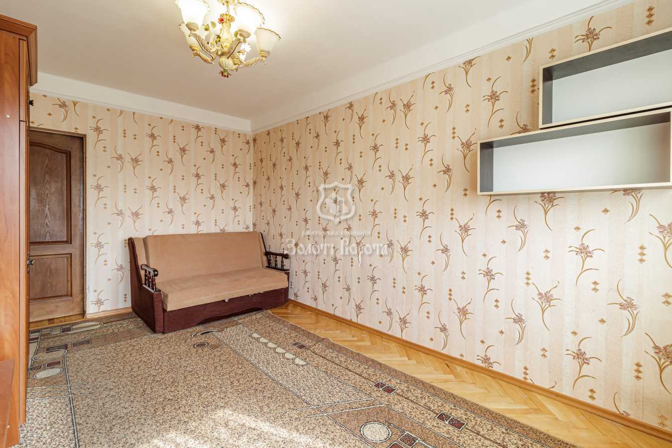 Продаж 1-кімнатної квартири 45.6 м², Кирилівська вул., 172