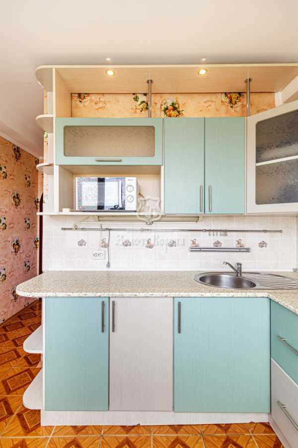 Продаж 1-кімнатної квартири 45.6 м², Кирилівська вул., 172