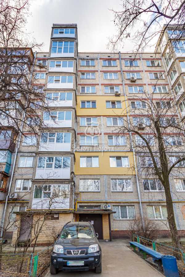 Продаж 1-кімнатної квартири 45.6 м², Кирилівська вул., 172