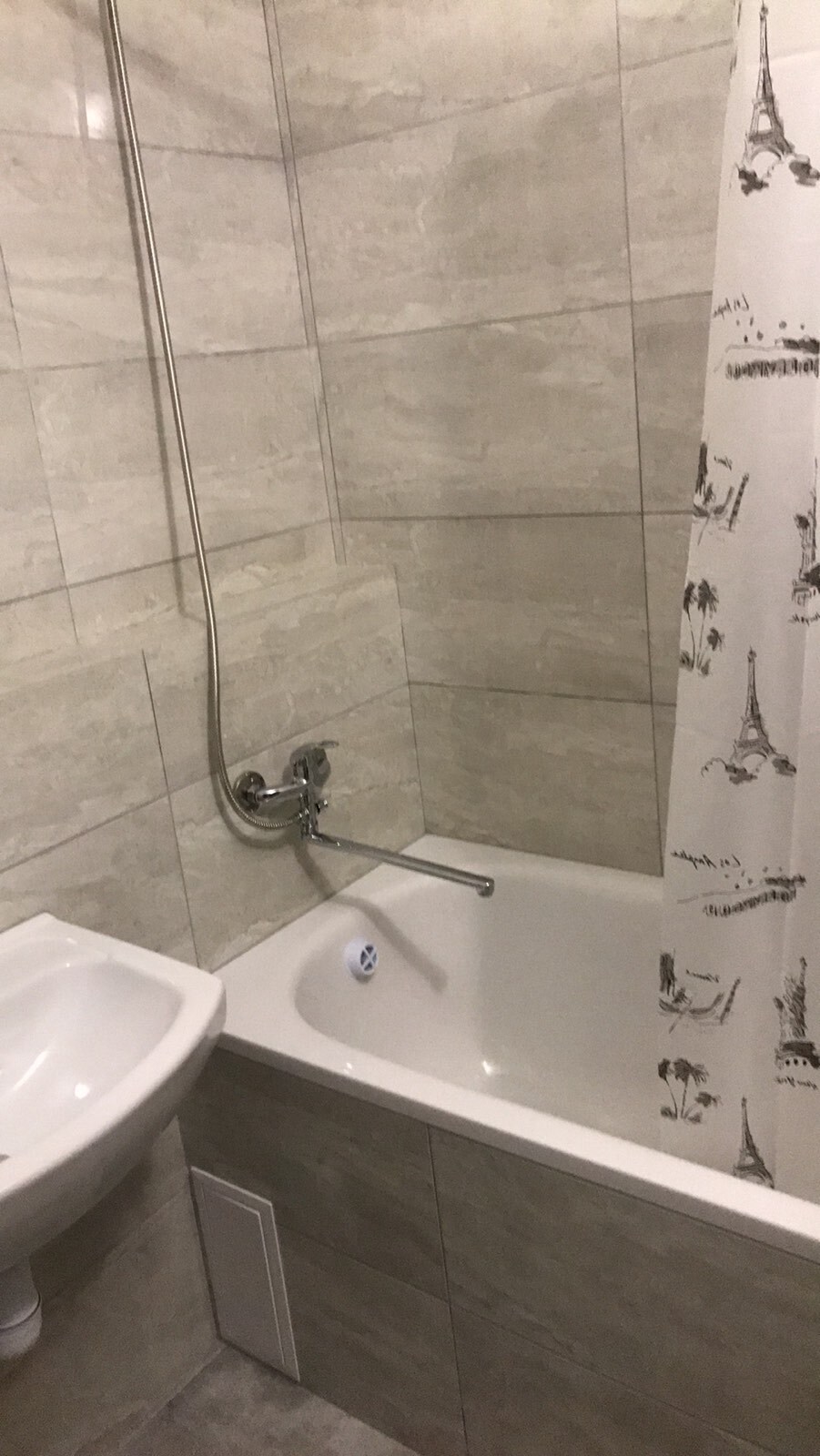 Аренда 2-комнатной квартиры 72 м², Ревуцкого ул., 54А