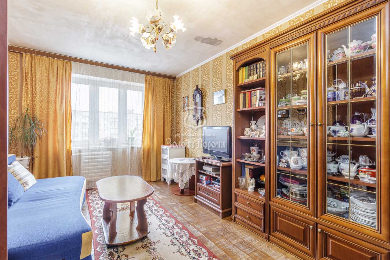 Продаж 3-кімнатної квартири 70.2 м², Севастопольська вул., 19