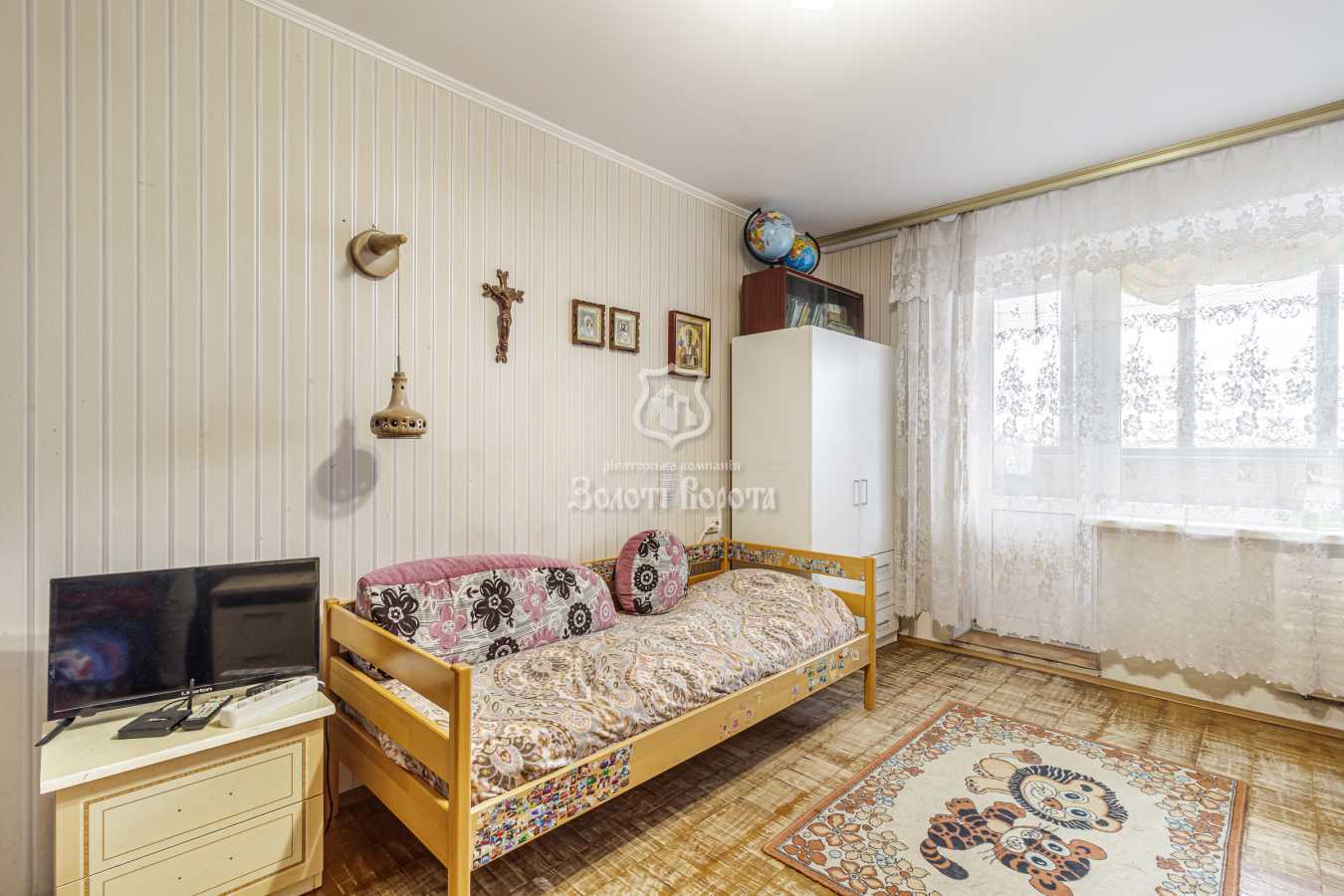 Продаж 3-кімнатної квартири 70.2 м², Севастопольська вул., 19