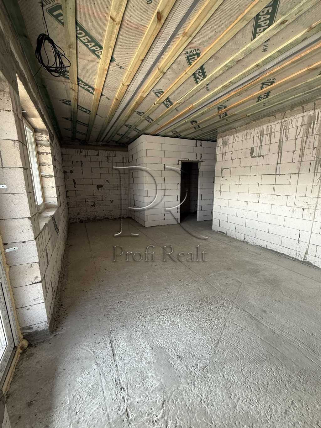 Продаж 3-кімнатної квартири 102 м², Деснянська вулиця, 17