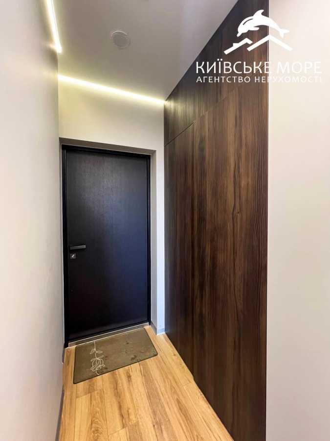 Оренда 1-кімнатної квартири 35 м², Князя Романа Мстиславича, 22А