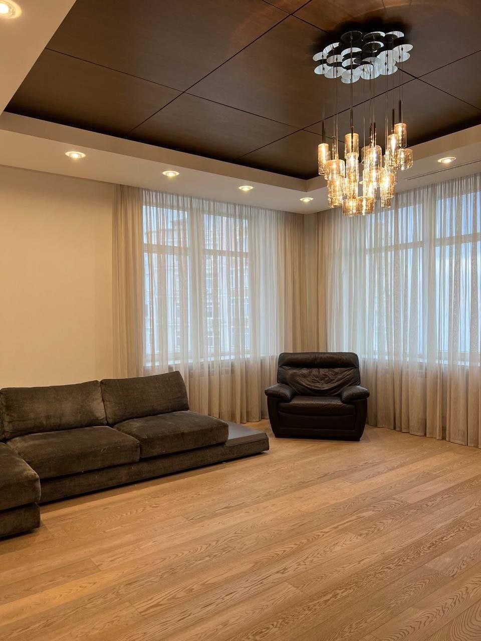 Оренда 3-кімнатної квартири 210 м², Каркашадзе пров., 9