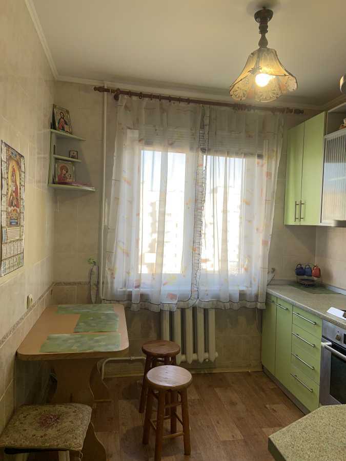 Продажа 2-комнатной квартиры 47.4 м², Ильичевская ул., Александрийская, 10
