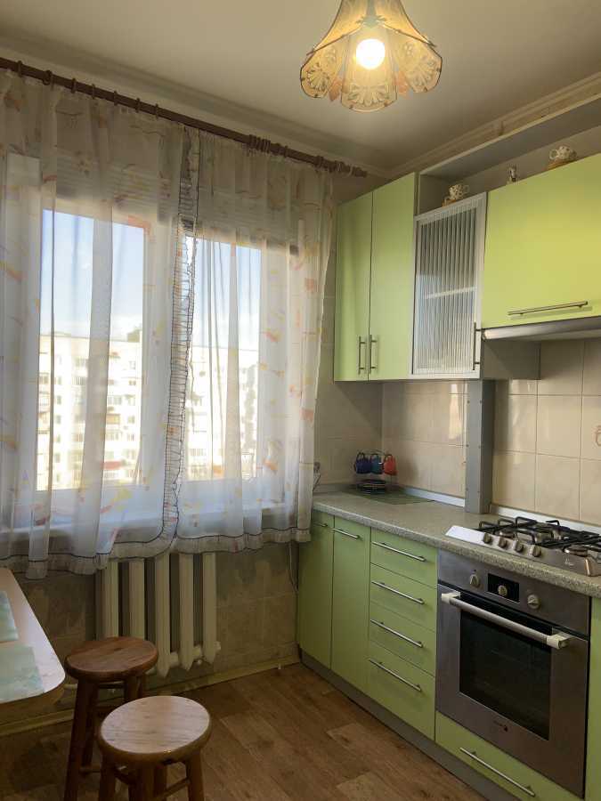 Продажа 2-комнатной квартиры 47.4 м², Ильичевская ул., Александрийская, 10