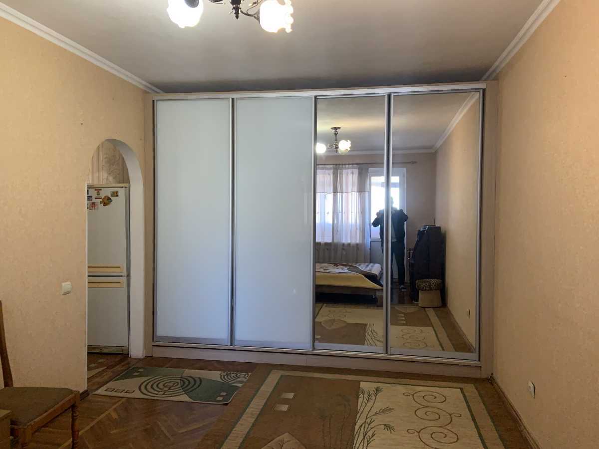 Продажа 2-комнатной квартиры 47.4 м², Ильичевская ул., Александрийская, 10