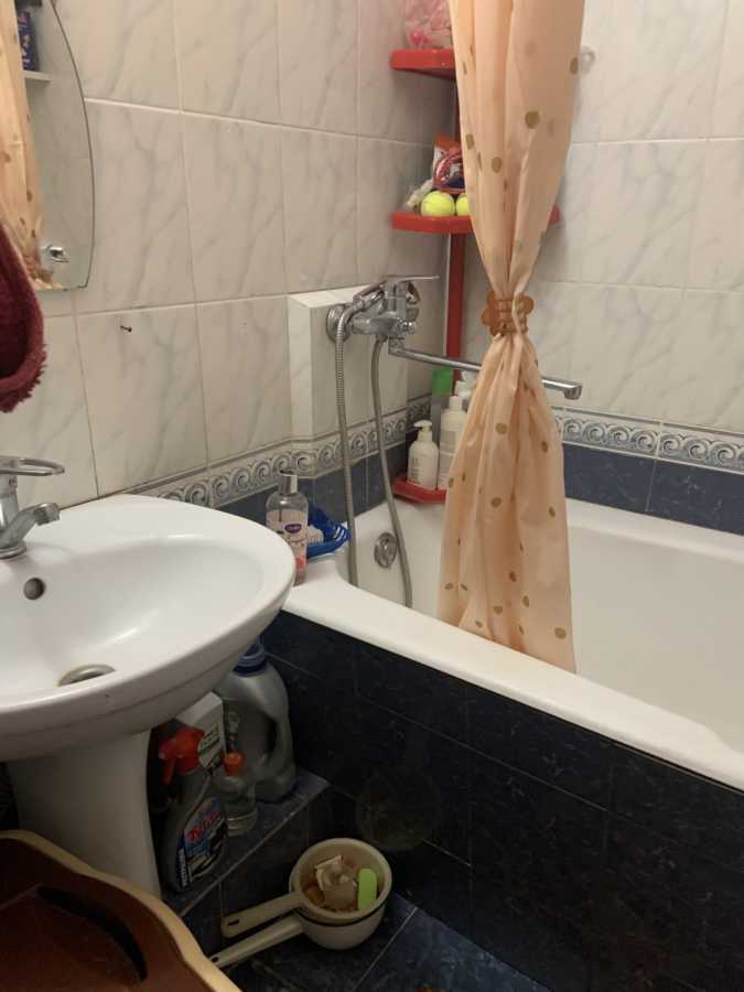 Продажа 2-комнатной квартиры 47.4 м², Ильичевская ул., Александрийская, 10