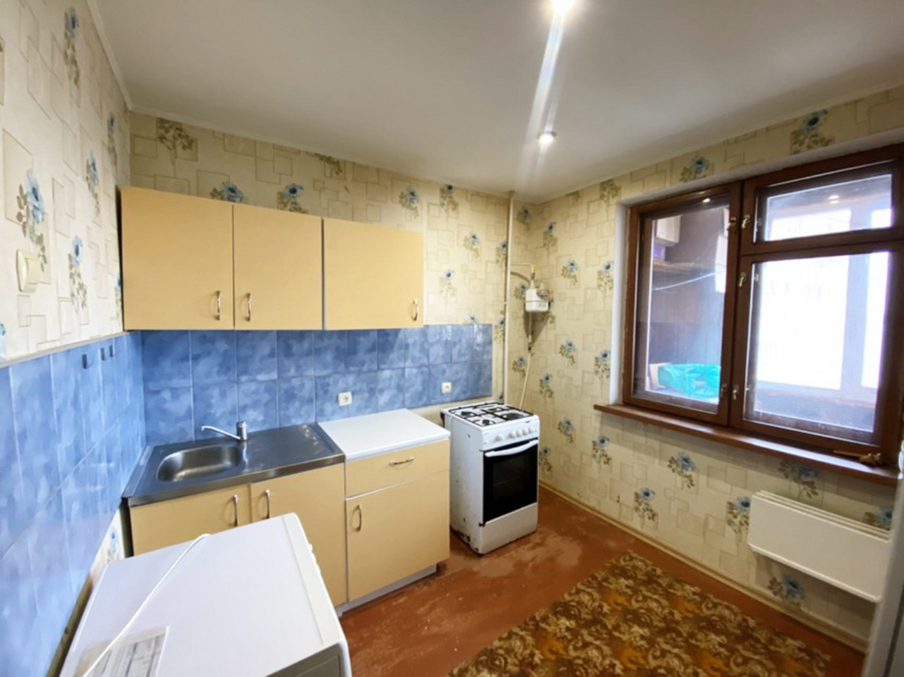 Продажа 1-комнатной квартиры 42.2 м², Лазурная ул.