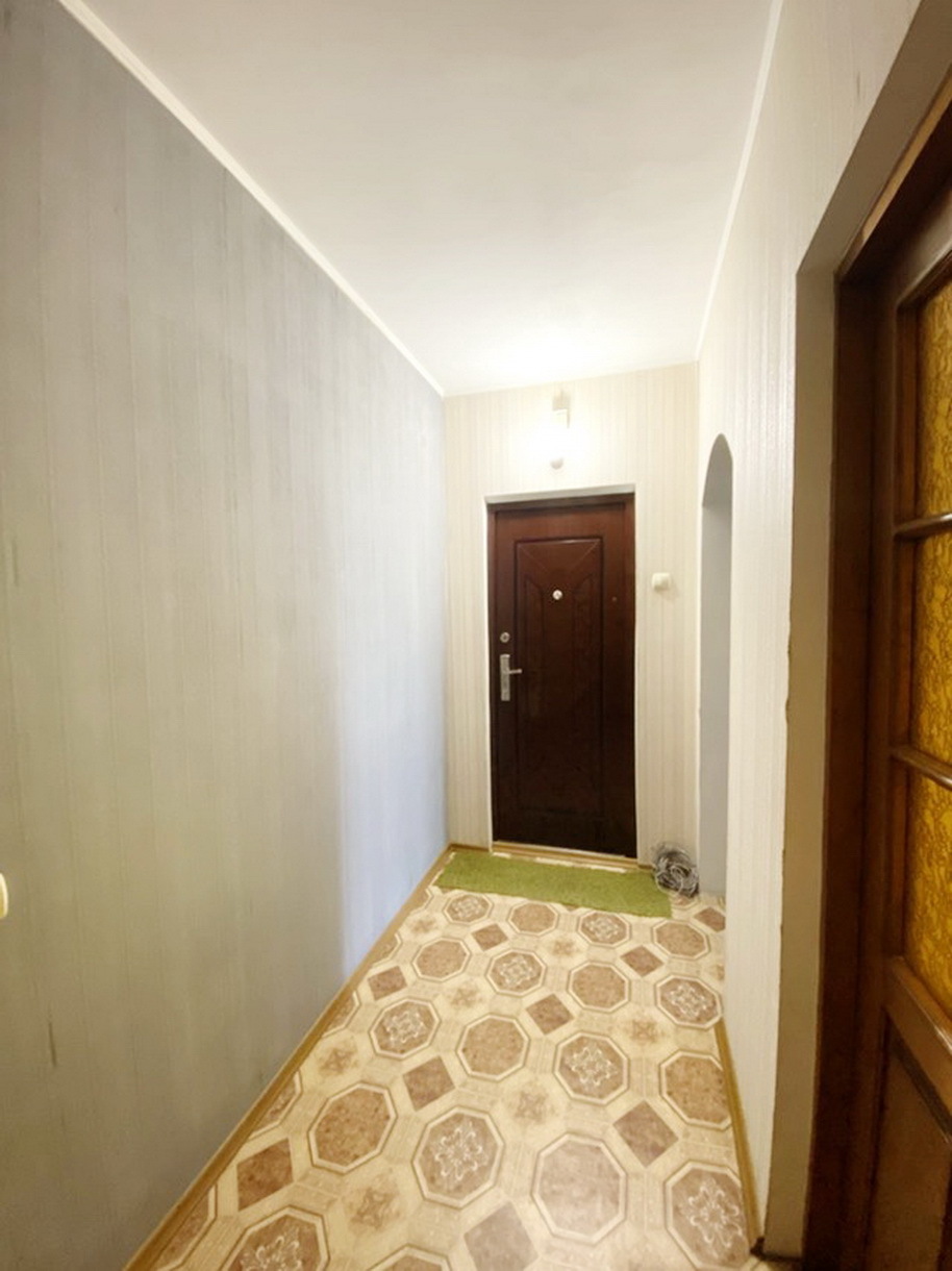 Продажа 1-комнатной квартиры 42.2 м², Лазурная ул.