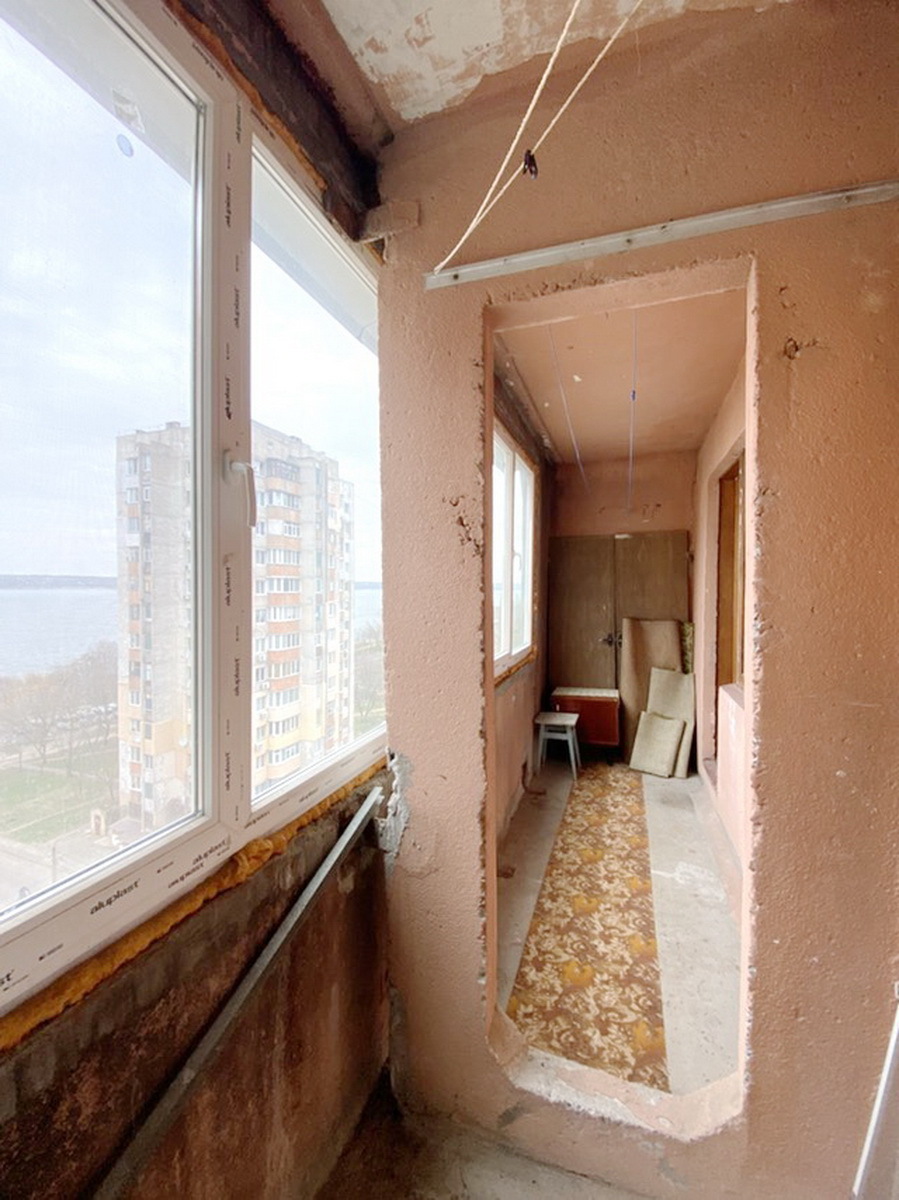 Продажа 1-комнатной квартиры 42.2 м², Лазурная ул.