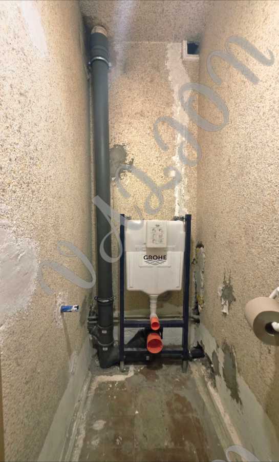 Продаж 2-кімнатної квартири 58 м², Чорнобильська вул., 6