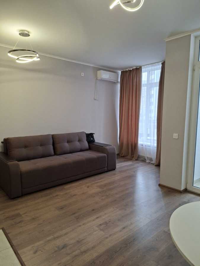 Аренда 1-комнатной квартиры 32 м², Елены Пчилки ул., 7