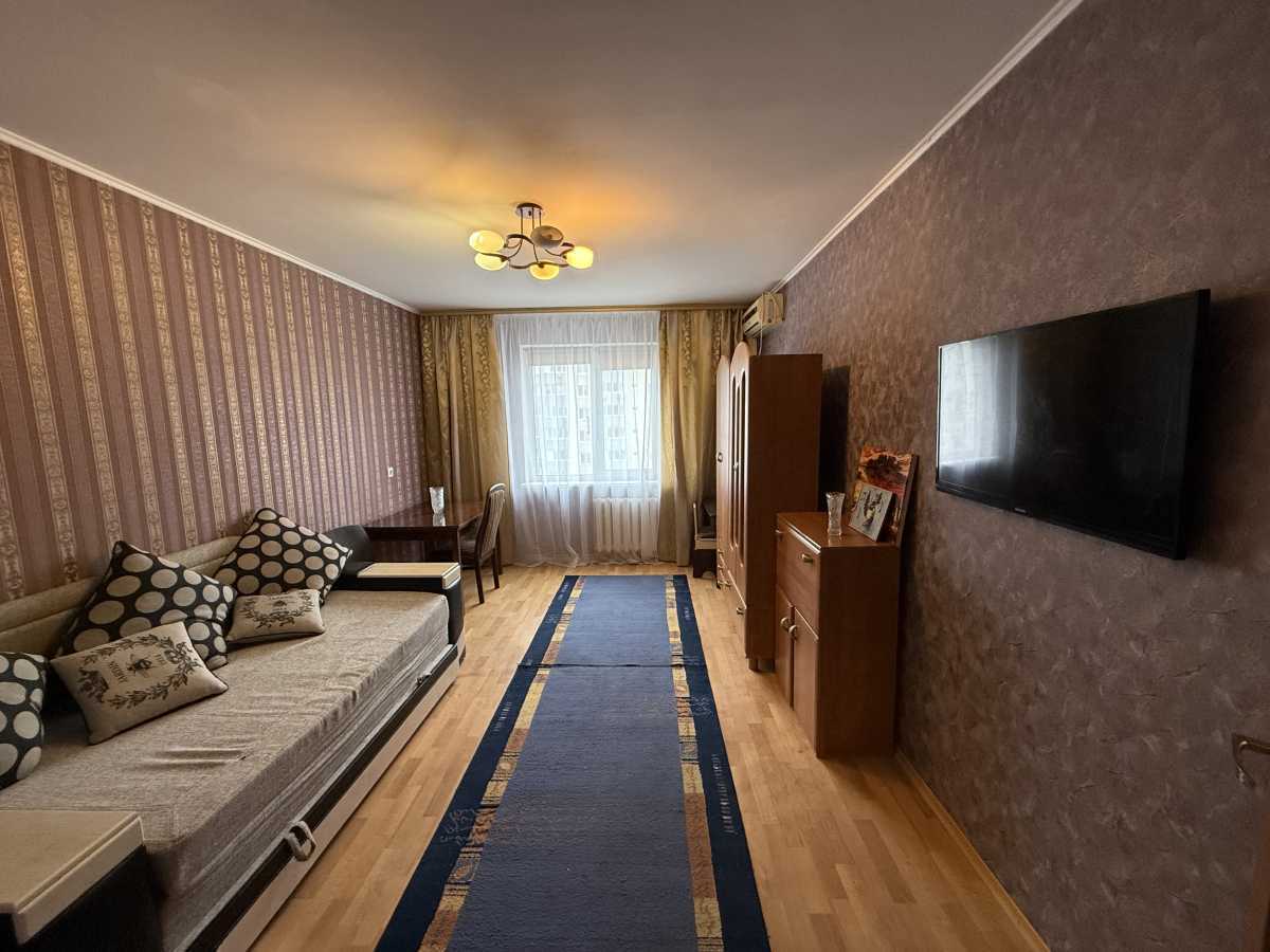 Аренда 1-комнатной квартиры 43.2 м², Николая Закревского ул., 97