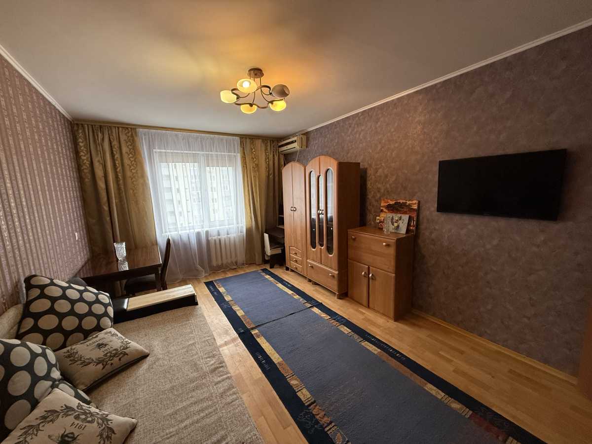 Аренда 1-комнатной квартиры 43.2 м², Николая Закревского ул., 97