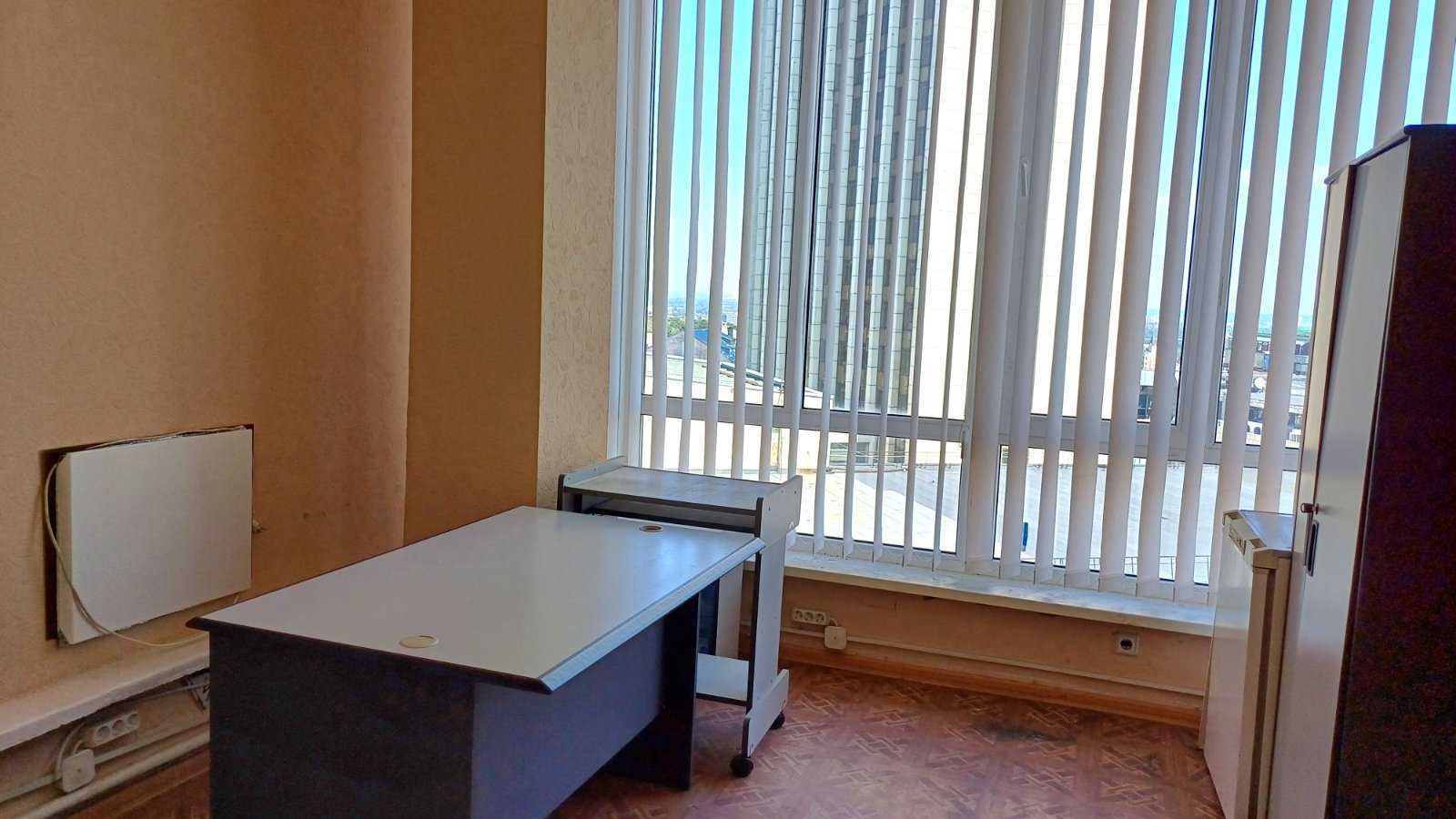 Аренда офиса 23 м², Сечевых Стрельцов ул., 1/5