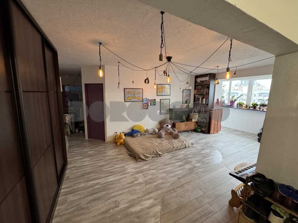 Продажа 4-комнатной квартиры 85 м², Оноре Де Бальзака ул., 4А