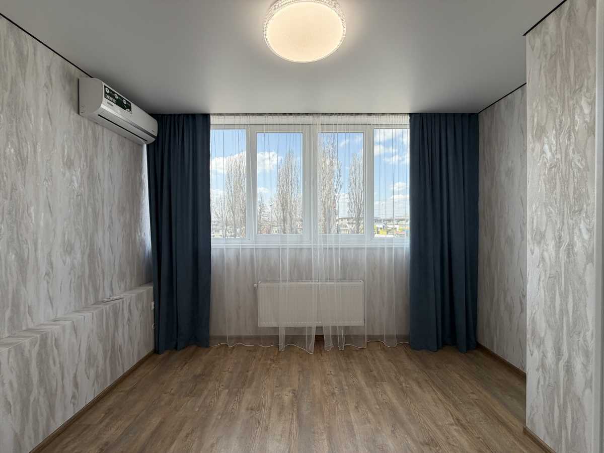 Продажа 1-комнатной квартиры 46 м², Вячеслава Черновола ул., 54