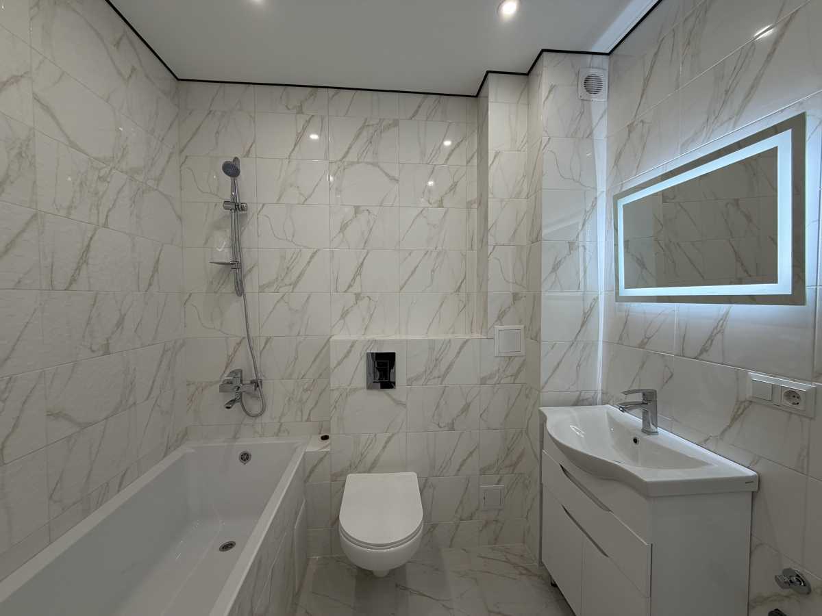 Продажа 1-комнатной квартиры 46 м², Вячеслава Черновола ул., 54