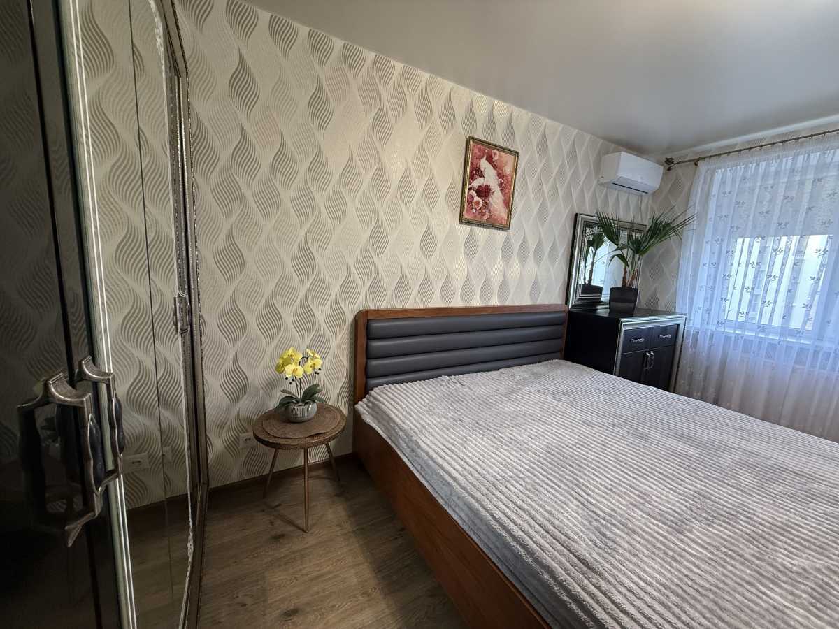 Продаж 1-кімнатної квартири 43 м², Яблунева вул., 5В