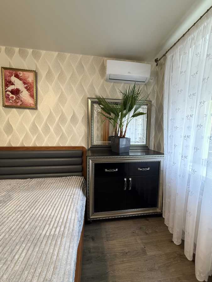 Продаж 1-кімнатної квартири 43 м², Яблунева вул., 5В