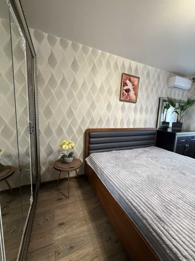 Продаж 1-кімнатної квартири 43 м², Яблунева вул., 5В