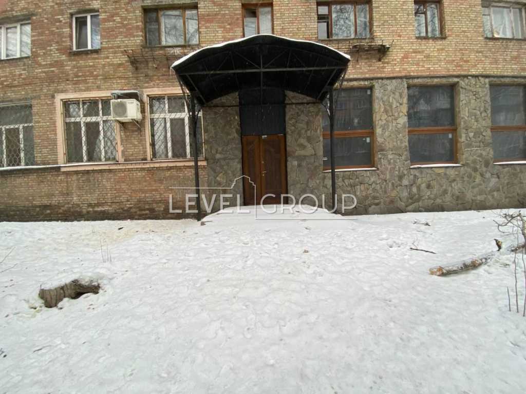 Аренда магазина 102 м², Белорусская ул., 38