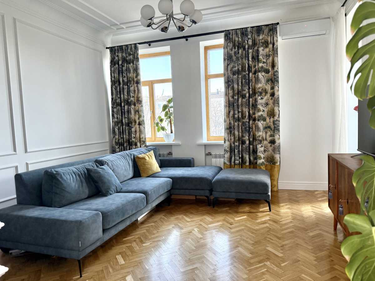 Продажа 3-комнатной квартиры 80 м², Академика Богомольца ул., 7/14