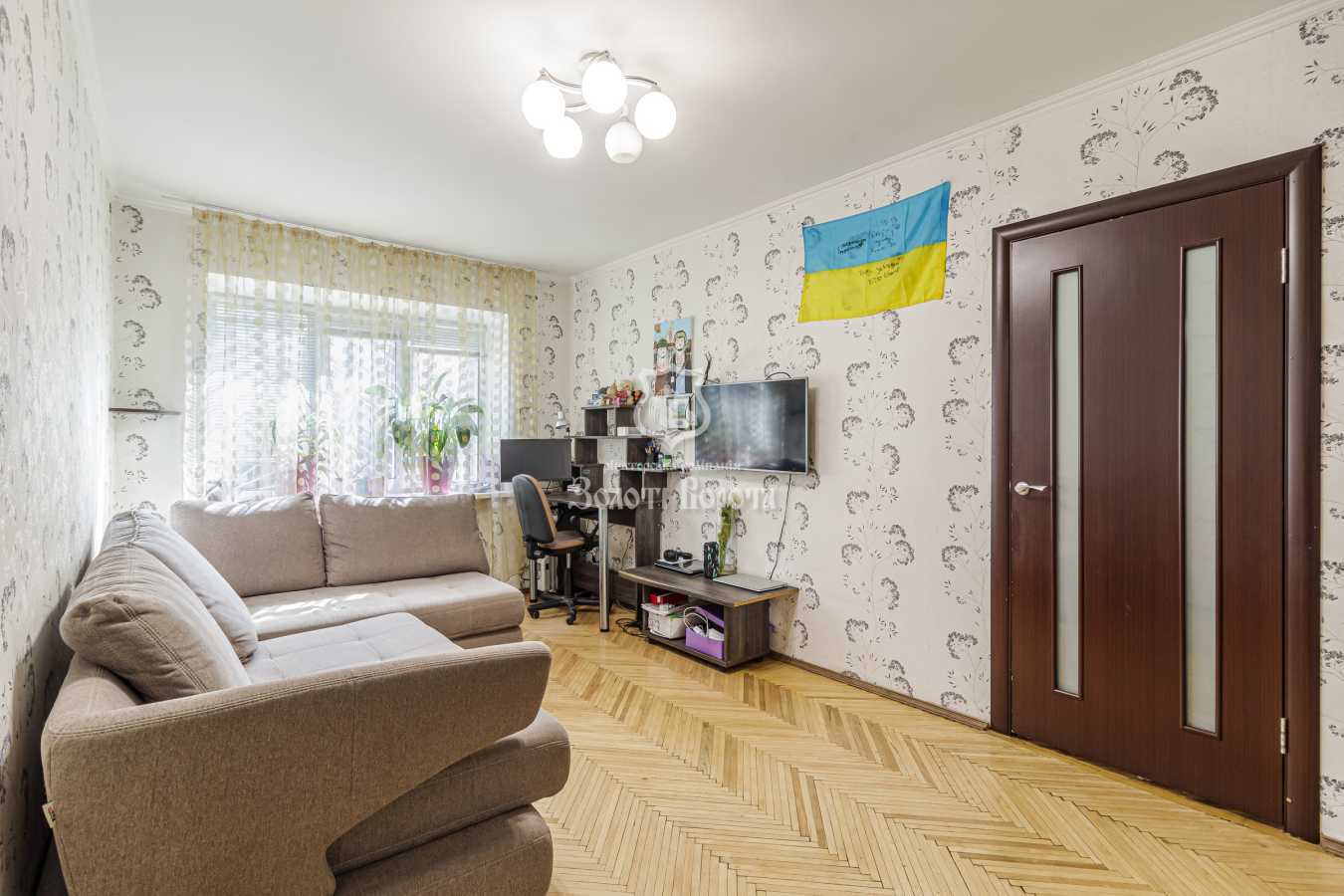 Продаж 2-кімнатної квартири 44.8 м², Олени Теліги вул., 37в