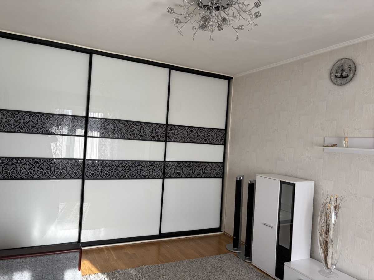 Аренда 1-комнатной квартиры 42 м², Ялтинская ул., 15