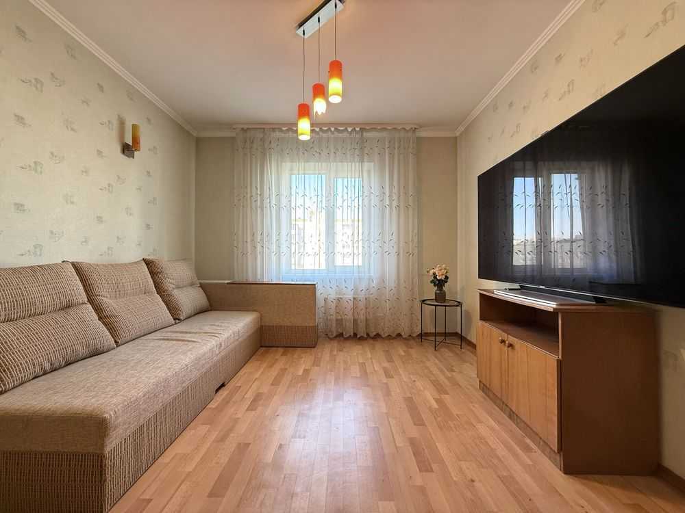 Продажа 3-комнатной квартиры 75.2 м², Владимира Маяковского просп., 79