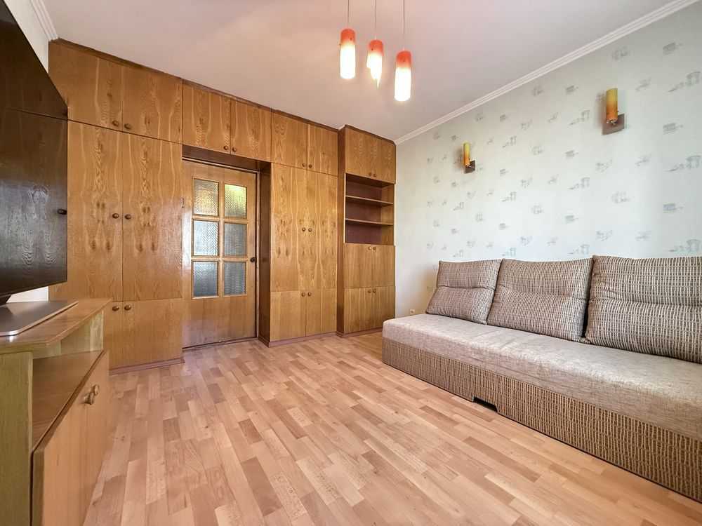 Продажа 3-комнатной квартиры 75.2 м², Владимира Маяковского просп., 79