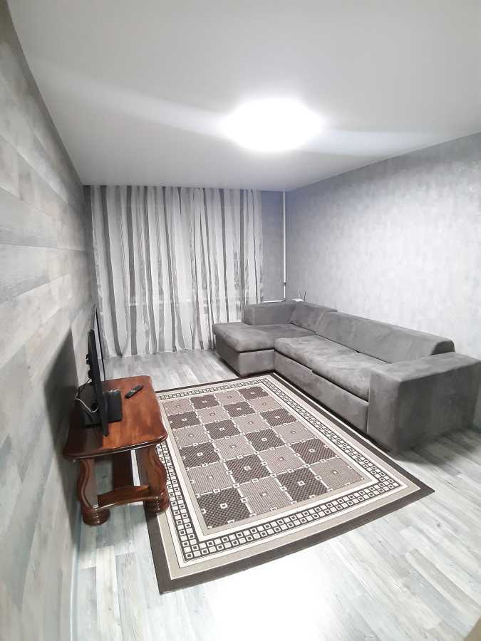 Аренда 1-комнатной квартиры 32.2 м², Оболонская пл., 1